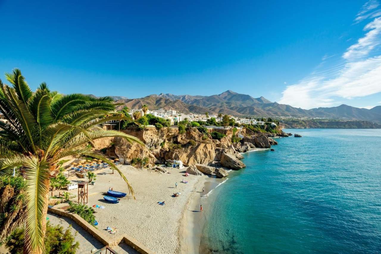 Bonito Piso A 300M De La Playa Nerja Apartment Ngoại thất bức ảnh